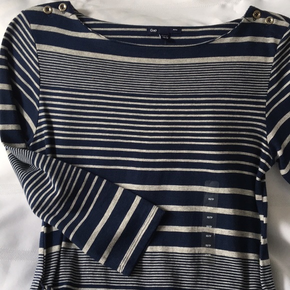 ✨SALE✨NWT Gap Nautical striped dress - Picture 2 of 5